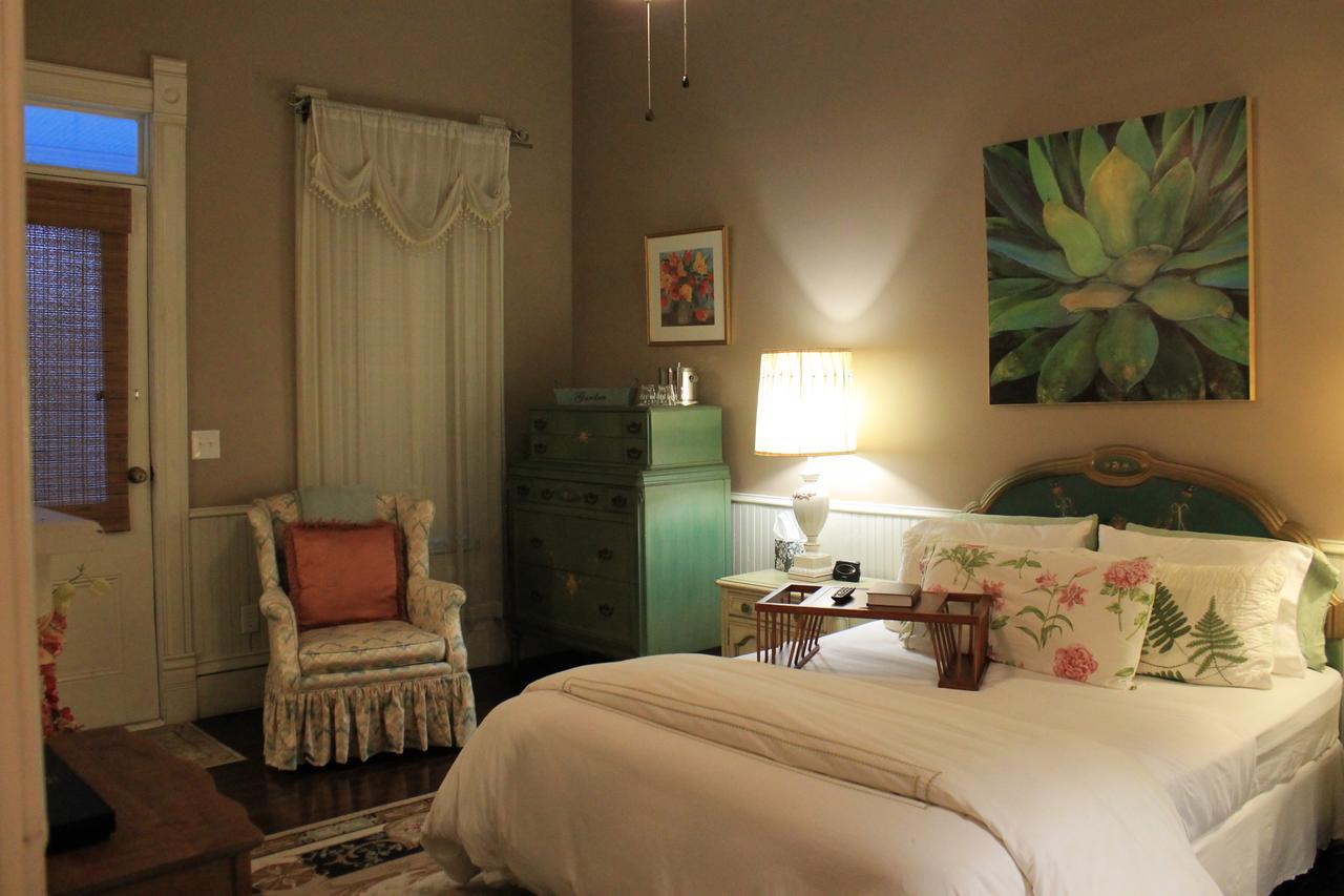 Inn Grand Magnolia Ballroom &