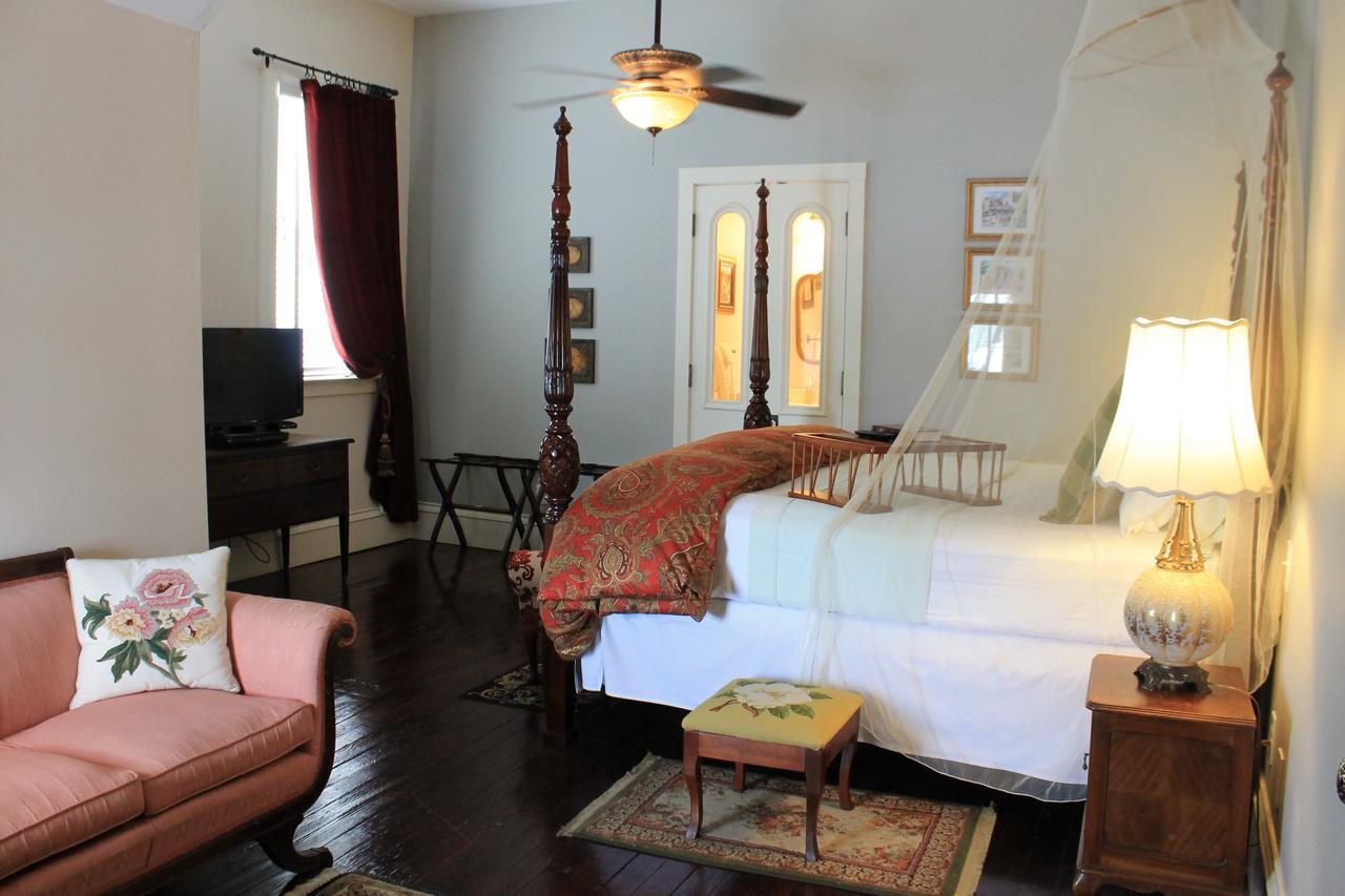 Grand Magnolia Ballroom & 4*